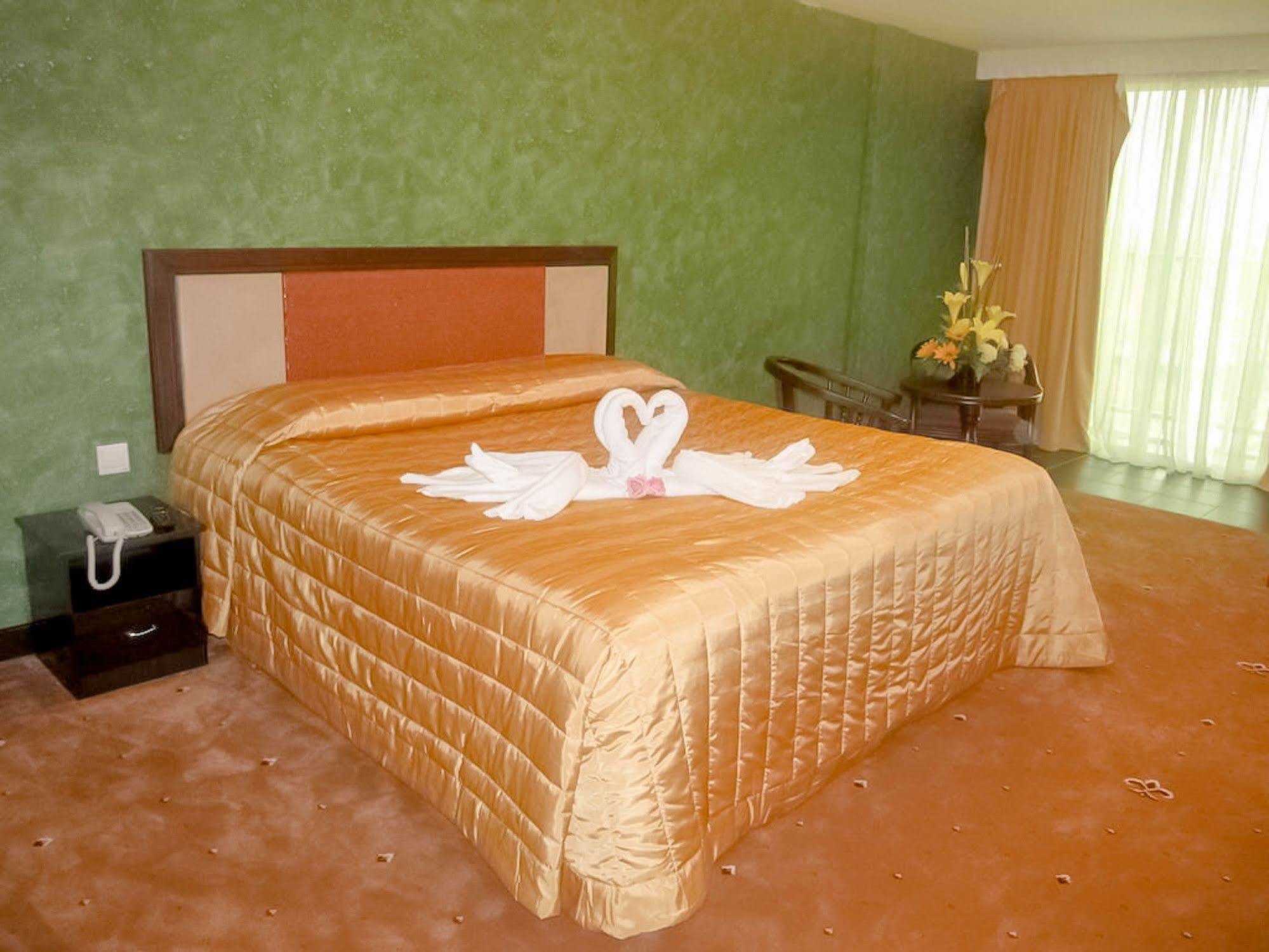 Hotel Taiping Perdana Экстерьер фото